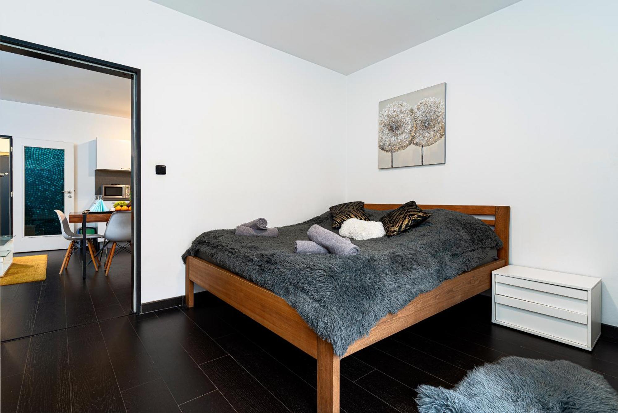 Kingdom Silver Deluxe Apartment *
